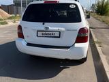 Toyota Highlander 2004 года за 7 000 000 тг. в Алматы – фото 3