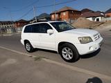 Toyota Highlander 2004 года за 7 000 000 тг. в Алматы – фото 2
