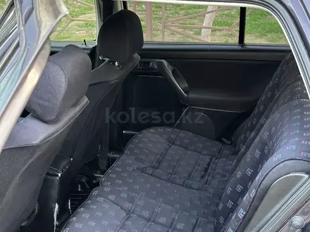 Volkswagen Golf 1993 года за 1 350 000 тг. в Шымкент – фото 9