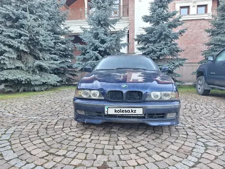 BMW 528 1996 года за 3 100 000 тг. в Алматы