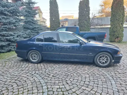 BMW 528 1996 года за 3 100 000 тг. в Алматы – фото 5