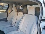 Toyota Sienna 2014 годаfor9 500 000 тг. в Актау – фото 3