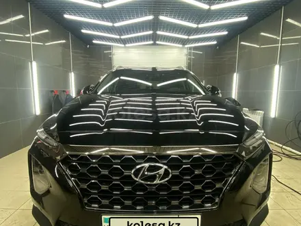 Hyundai Santa Fe 2020 года за 14 800 000 тг. в Павлодар – фото 4