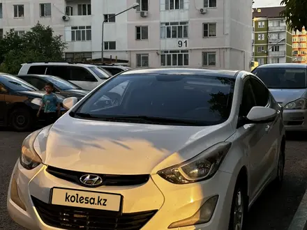 Hyundai Elantra 2014 года за 5 500 000 тг. в Атырау