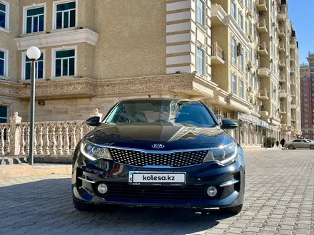 Kia K5 2019 года за 8 500 000 тг. в Алматы – фото 2