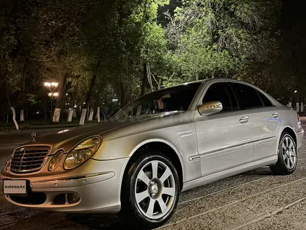 Mercedes-Benz E 320 2005 года за 5 000 000 тг. в Шымкент – фото 7