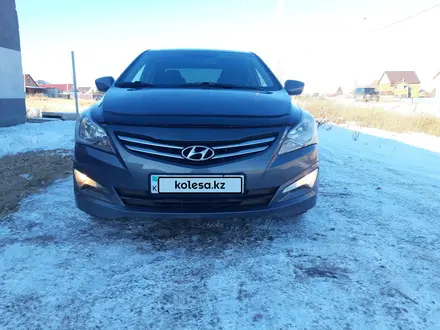 Hyundai Solaris 2015 года за 3 970 000 тг. в Кокшетау – фото 2