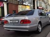 Mercedes-Benz E 320 1998 годаүшін2 950 000 тг. в Астана – фото 5
