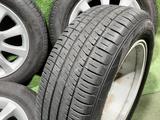 Оригинальный диск с шинами DUNLOP 215/60 R16 Toyota 5/114, 3 за 230 000 тг. в Алматы – фото 3