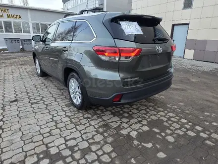 Toyota Highlander 2019 года за 13 000 000 тг. в Астана – фото 5