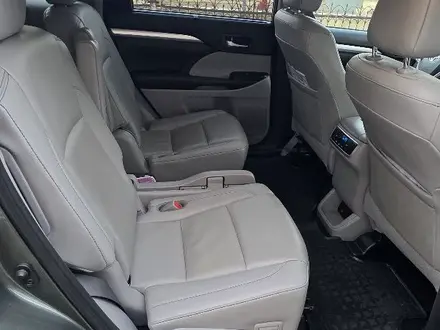 Toyota Highlander 2019 года за 13 000 000 тг. в Астана – фото 9