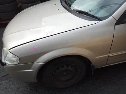 Крыло переднее Mazda 323 за 30 000 тг. в Усть-Каменогорск – фото 2