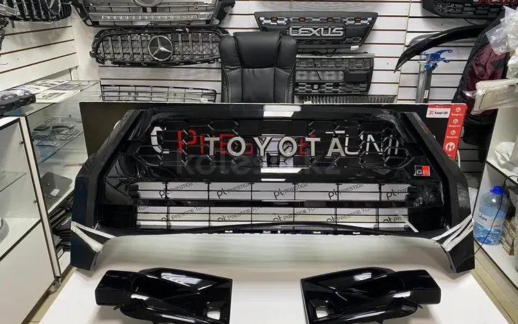 Решетка радиатора на Toyota Hilux 2021-по н. В дизайн GR SPORT под камеруүшін95 000 тг. в Актау