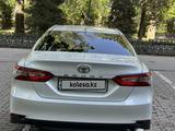 Toyota Camry 2019 года за 12 300 000 тг. в Алматы – фото 4