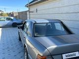 Mercedes-Benz E 200 1991 года за 650 000 тг. в Туркестан – фото 3