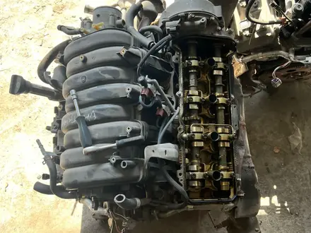 Двигатель (ДВС) 2UZ VVTI Land Cruiser 100; за 1 450 000 тг. в Актау – фото 3