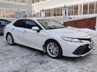 Toyota Camry 2018 годаfor13 700 000 тг. в Астана