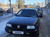 Volkswagen Vento 1993 годаүшін1 500 000 тг. в Астана