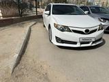 Toyota Camry 2013 годаfor9 800 000 тг. в Жанаозен – фото 2