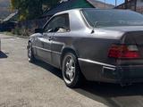 Mercedes-Benz E 300 1991 годаfor1 500 000 тг. в Есик – фото 4