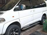Mitsubishi Delica 1996 годаfor3 500 000 тг. в Алматы – фото 2