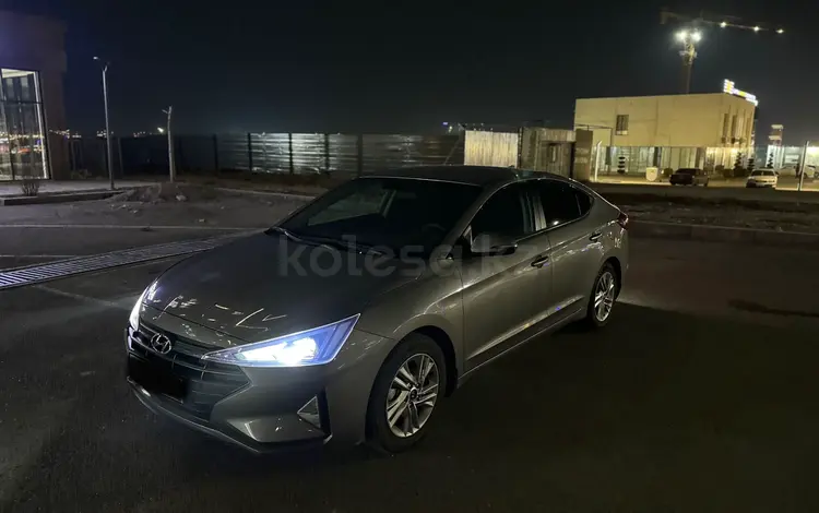 Hyundai Elantra 2020 годаүшін10 000 000 тг. в Шымкент