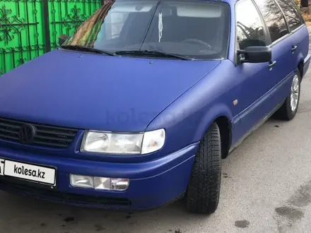 Volkswagen Passat 1996 года за 2 500 000 тг. в Алматы