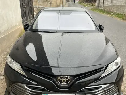 Toyota Camry 2019 года за 12 800 000 тг. в Шымкент – фото 5