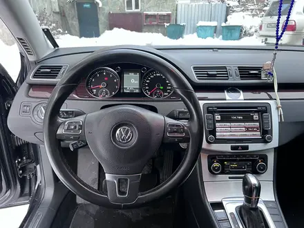 Volkswagen Passat 2011 года за 6 800 000 тг. в Алматы – фото 12