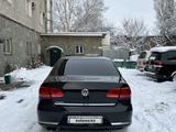 Volkswagen Passat 2011 года за 6 800 000 тг. в Алматы – фото 5