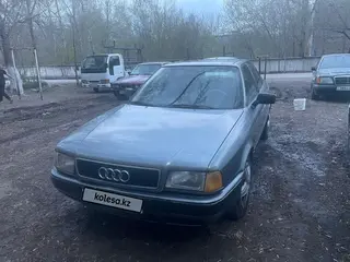 Audi 80