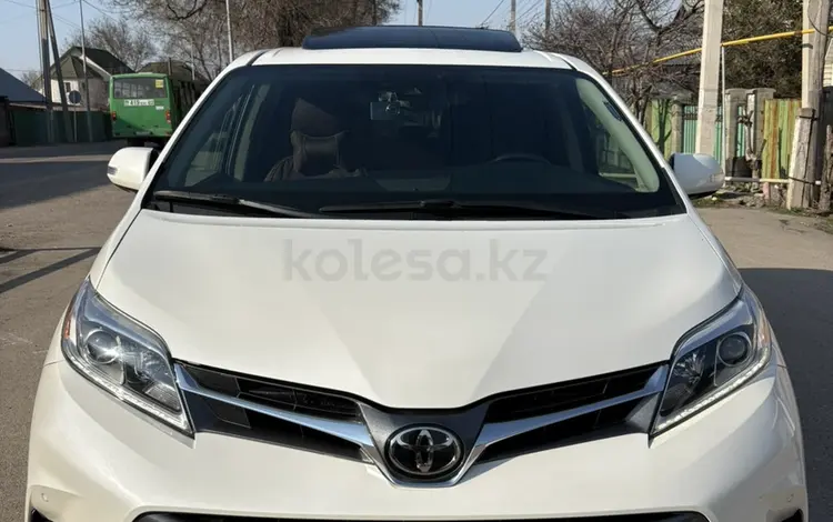 Toyota Sienna 2018 годаүшін19 000 000 тг. в Алматы