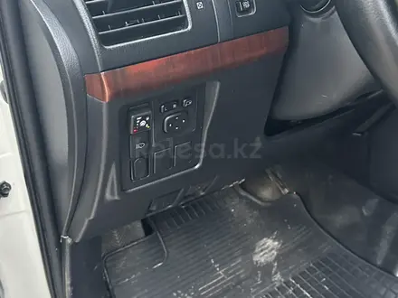 Toyota Land Cruiser Prado 2014 года за 14 500 000 тг. в Актау – фото 19