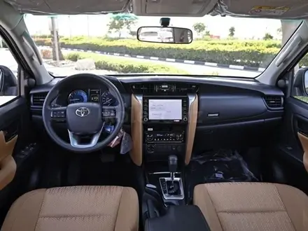Toyota Fortuner 2026 года за 23 000 000 тг. в Семей – фото 6