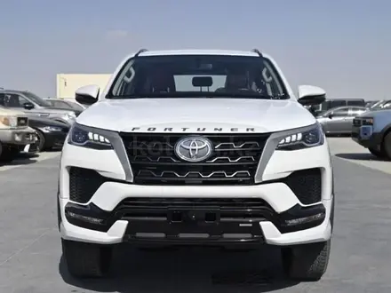 Toyota Fortuner 2026 года за 23 000 000 тг. в Семей – фото 2
