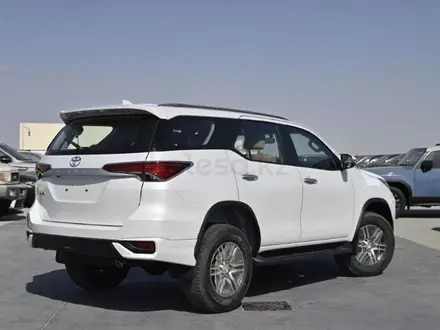 Toyota Fortuner 2026 года за 23 000 000 тг. в Семей – фото 24