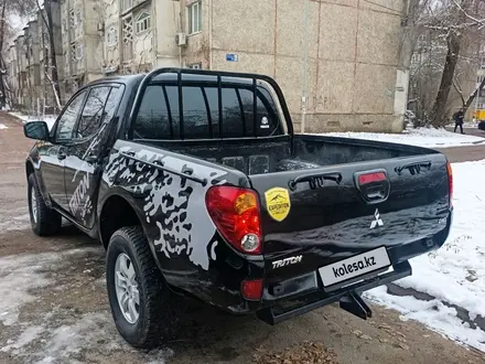 Mitsubishi L200 2007 года за 4 800 000 тг. в Алматы – фото 2
