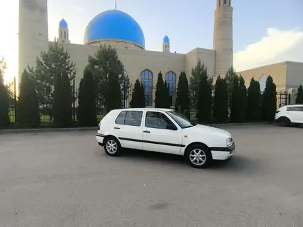 Volkswagen Golf 1995 года за 2 500 000 тг. в Алматы – фото 15