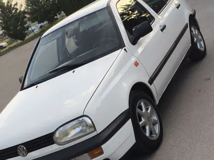 Volkswagen Golf 1995 года за 2 500 000 тг. в Алматы – фото 6