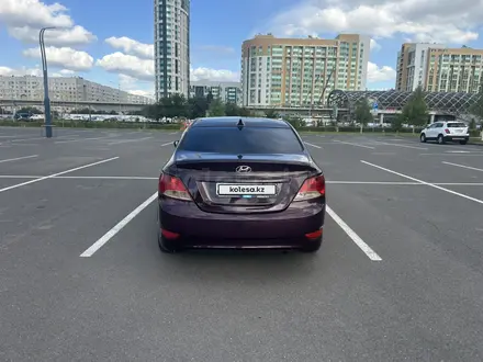 Hyundai Accent 2014 года за 3 000 000 тг. в Астана – фото 2