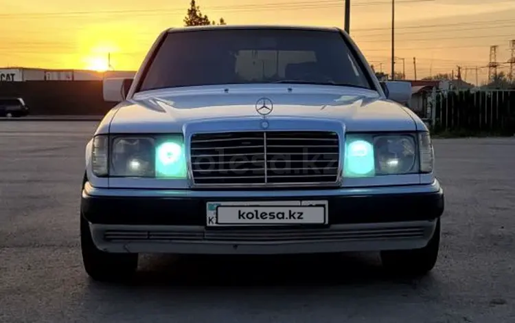 Mercedes-Benz E 260 1989 годаүшін1 400 000 тг. в Шымкент