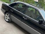 Mercedes-Benz E 220 1993 годаүшін2 550 000 тг. в Алматы – фото 4