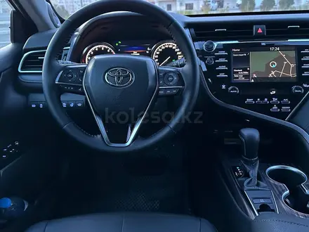 Toyota Camry 2019 года за 15 700 000 тг. в Актау – фото 23