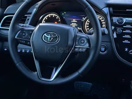 Toyota Camry 2019 года за 15 700 000 тг. в Актау – фото 20