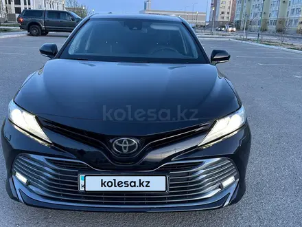 Toyota Camry 2019 года за 15 700 000 тг. в Актау – фото 5