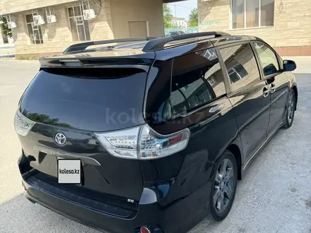 Toyota Sienna 2015 года за 15 000 000 тг. в Актау – фото 7