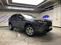 Toyota RAV4 2022 года за 16 500 000 тг. в Алматы