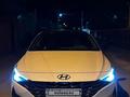 Hyundai Elantra 2022 годаfor12 200 000 тг. в Актау