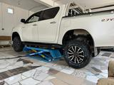 Toyota Hilux 2017 года за 15 000 000 тг. в Жанаозен – фото 3