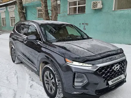 Hyundai Santa Fe 2020 года за 13 800 000 тг. в Караганда – фото 2